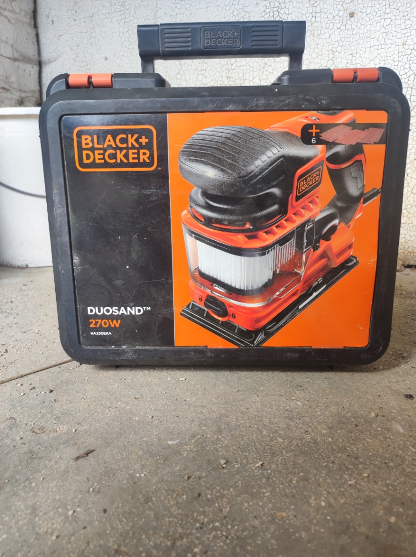 Ponceuse Black et Decker